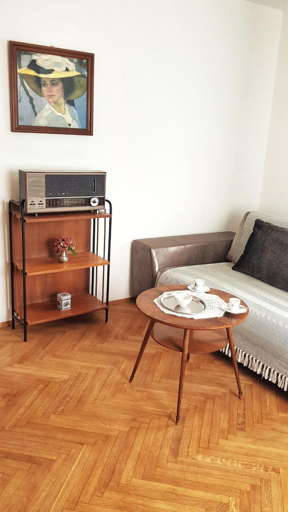 Cafe Rudi Living Panzió Parcines Kültér fotó